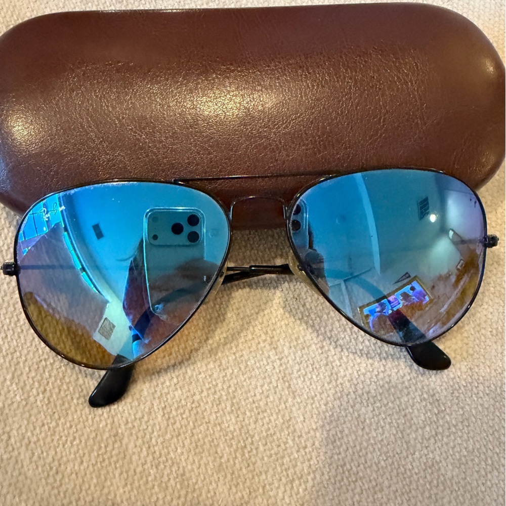 Ray Ban Classic Aviator Blue Purple Mirrored Lens Sunglasses